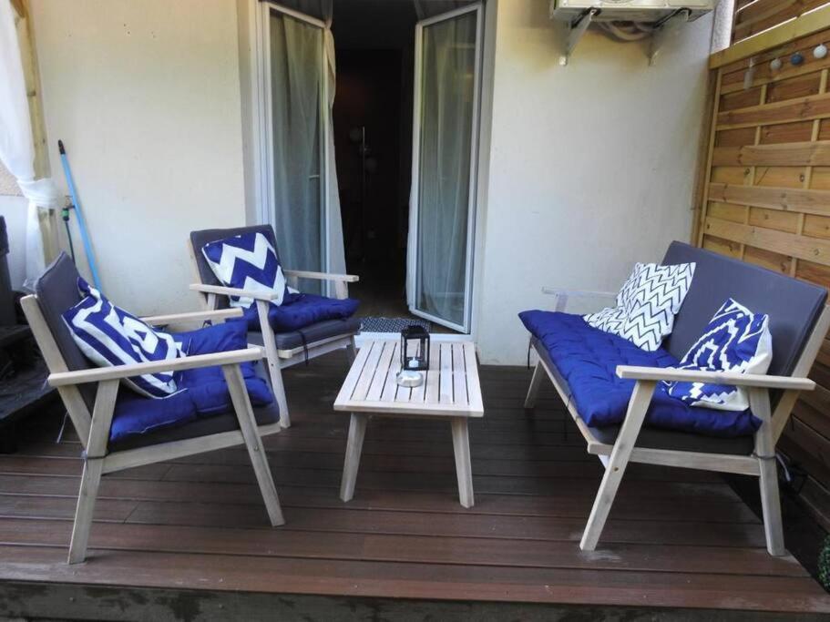 סנון Suite Cosy&Jacuzzi מראה חיצוני תמונה